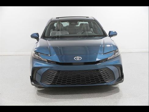 Used 2025 Toyota Camry SE w/ Multimedia Upgrade Package FWD image 2