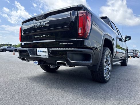Used 2023 GMC Sierra 1500 Denali Ultimate AWD/4WD image 10