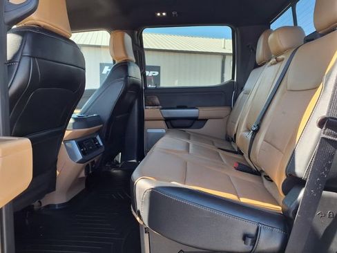 Used 2024 Ford F250 Lariat w/ Sport Appearance Package AWD/4WD image 14