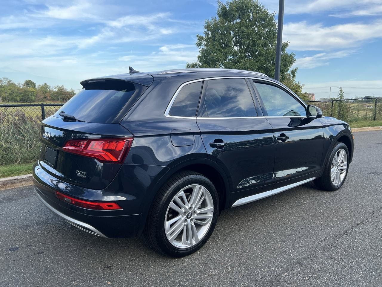 Used 2018 Audi Q5 2.0T Premium Plus w/ Premium Plus Package AWD/4WD image 4