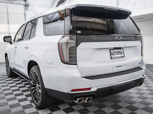 New 2026 Chevrolet Tahoe High Country AWD/4WD image 6