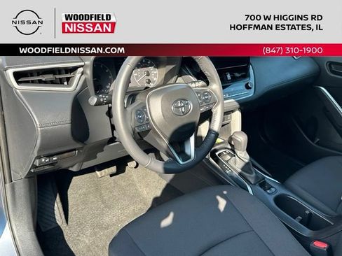 Used 2023 Toyota Corolla Cross LE AWD/4WD image 30