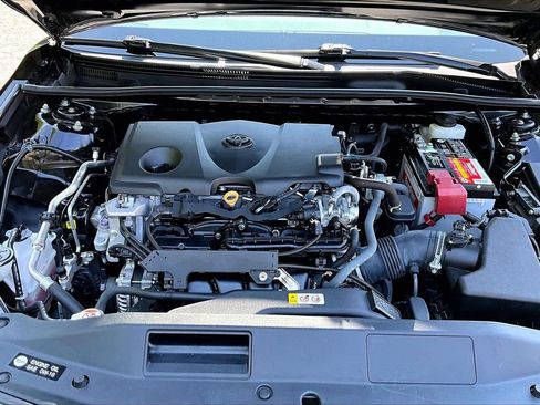 Used 2021 Toyota Camry SE w/ Convenience Package FWD image 36