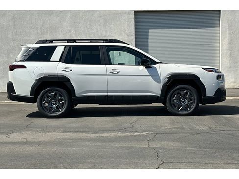 New 2026 Subaru Outback Premium AWD/4WD image 2