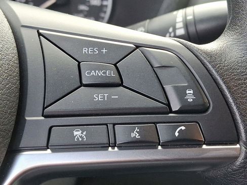 Used 2024 Nissan Sentra SV image 21