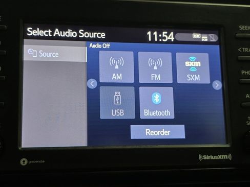 Certified 2021 Toyota RAV4 XLE w/ Convenience Package image 5