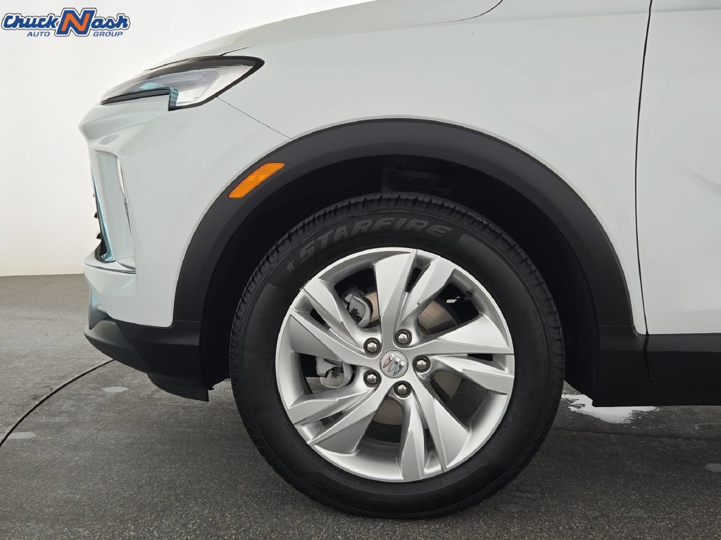 Used 2025 Buick Encore GX Preferred AWD/4WD image 36