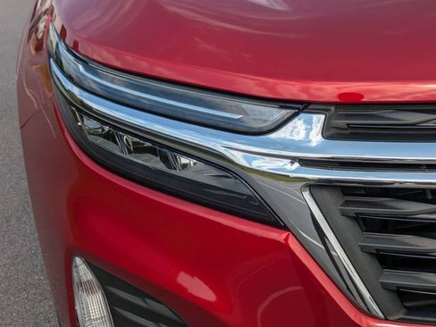 Used 2022 Chevrolet Equinox LT FWD image 10