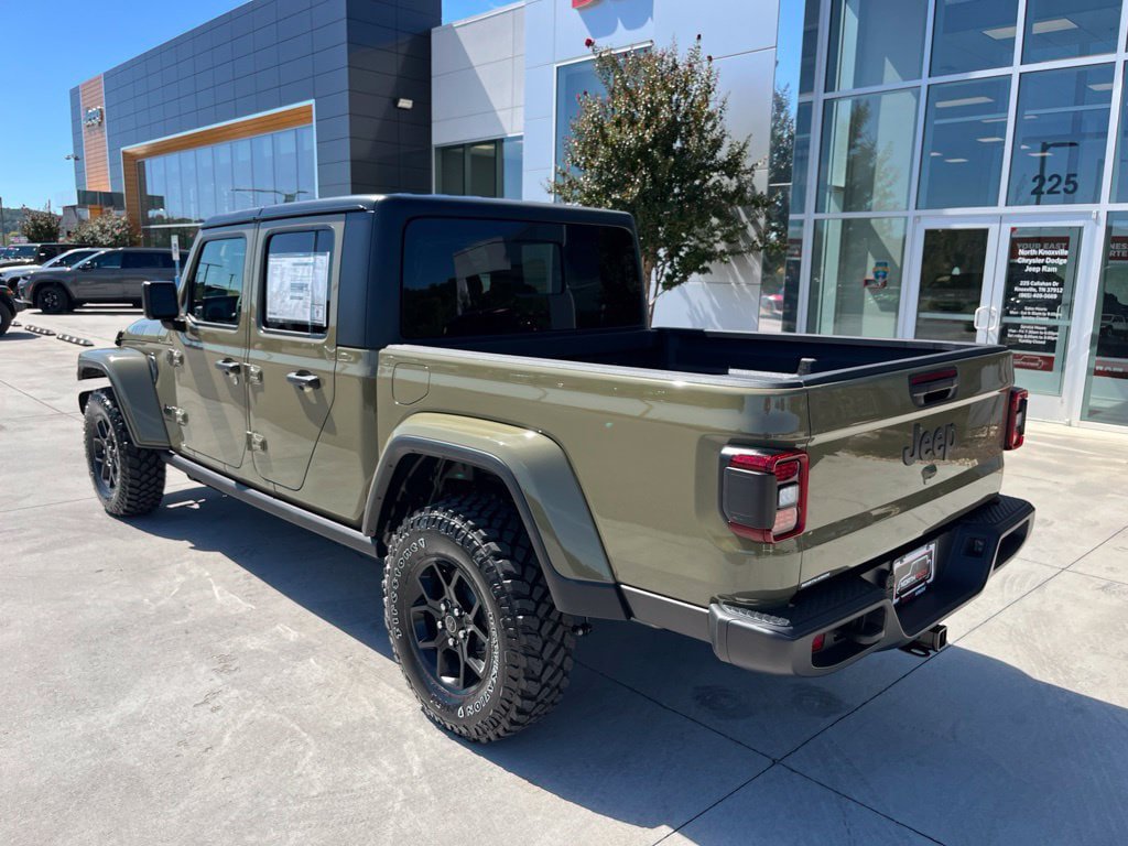 New 2027 Jeep Gladiator Sport AWD/4WD image 17