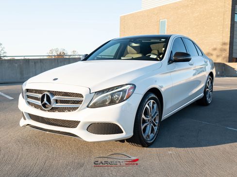 Used 2018 Mercedes-Benz C 300 C 300 4MATIC image 3