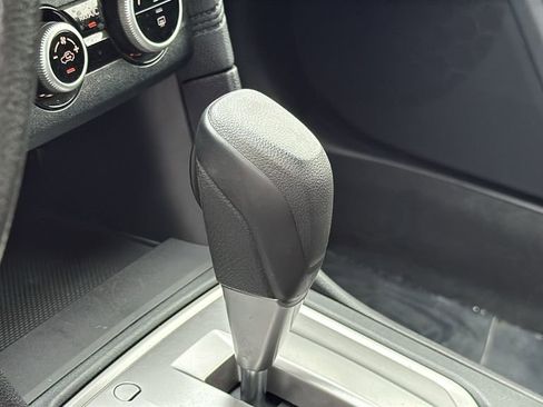 Certified 2021 Subaru Crosstrek 2.0i AWD/4WD image 22
