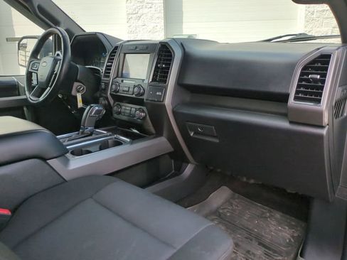Used 2020 Ford F150 XLT w/ Equipment Group 302A Luxury AWD/4WD image 23