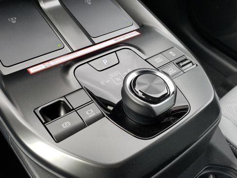 New 2026 Subaru Solterra Premium image 11