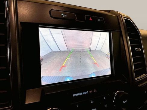 Used 2018 Ford F150 XLT w/ Equipment Group 302A Luxury AWD/4WD image 20