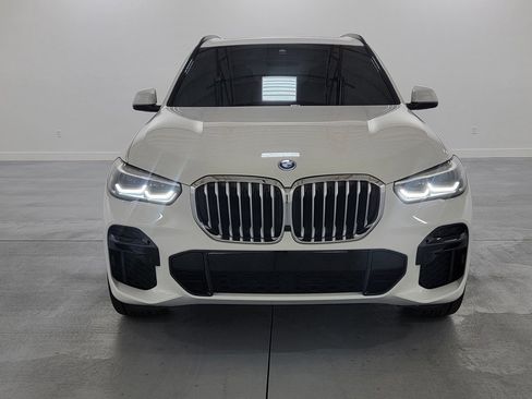 Used 2022 BMW X5 xDrive45e w/ M Sport Package image 3