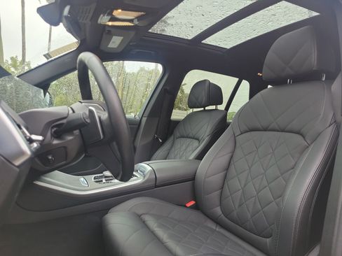 Used 2025 BMW X5 sDrive40i image 23