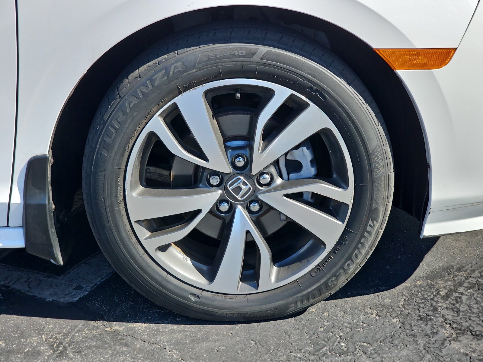 Used 2024 Honda Odyssey Touring image 10