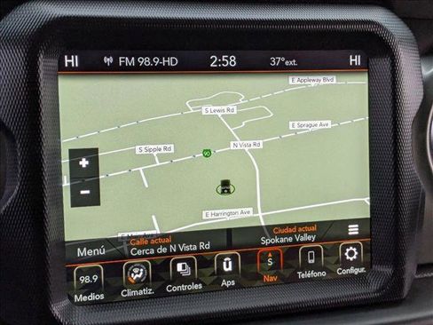 Used 2020 Jeep Wrangler Unlimited Sahara w/ Uconnect 4C Nav & Sound Group image 16