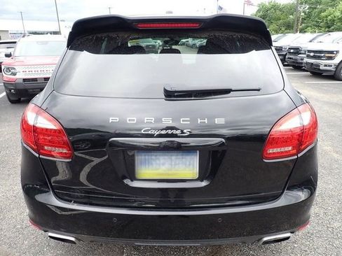 Used 2014 Porsche Cayenne S AWD/4WD image 5