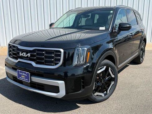 Used 2025 Kia Telluride S FWD image 1