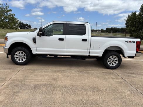 Used 2022 Ford F350 XL w/ STX Appearance Package AWD/4WD image 2