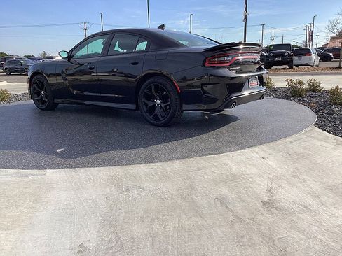 Used 2020 Dodge Charger GT image 3