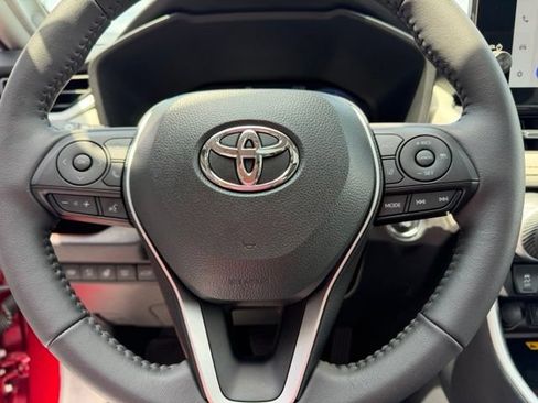 Used 2025 Toyota RAV4 Limited w/ Advanced Technology Package AWD/4WD image 23