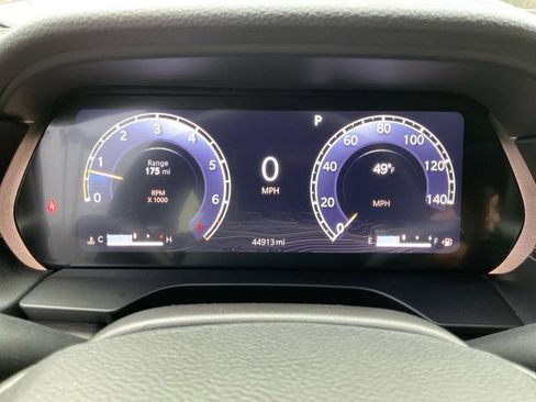 Used 2023 Jeep Grand Cherokee L Limited AWD/4WD image 19
