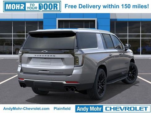 New 2026 Chevrolet Suburban Premier image 4