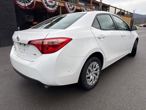 Used 2017 Toyota Corolla LE image 8