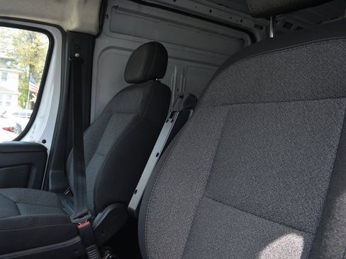 Used 2023 RAM ProMaster 3500 w/ Driver Convenience Group image 10