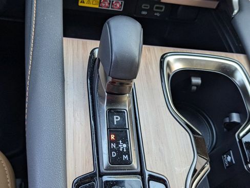 Used 2025 Lexus RX 350 Premium w/ Accessory Package (Z1) image 8