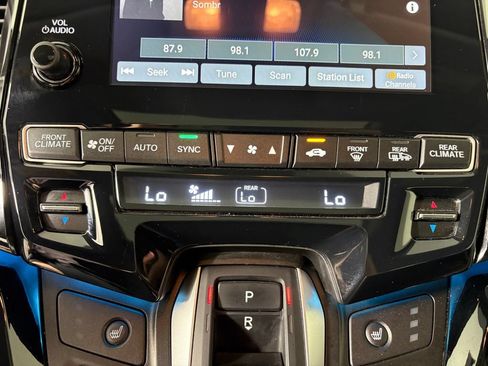 Used 2022 Honda Odyssey Touring image 20