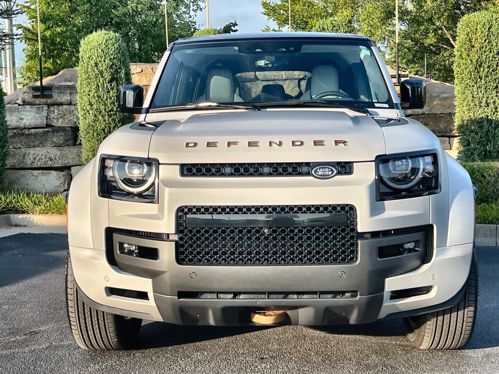 Certified 2026 Land Rover Defender 110 OCTA AWD/4WD image 8