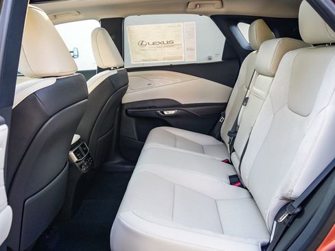 New 2026 Lexus RX 350 w/ Luxury Package FWD image 18