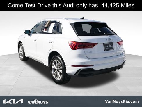 Used 2024 Audi Q3 2.0T Premium image 5