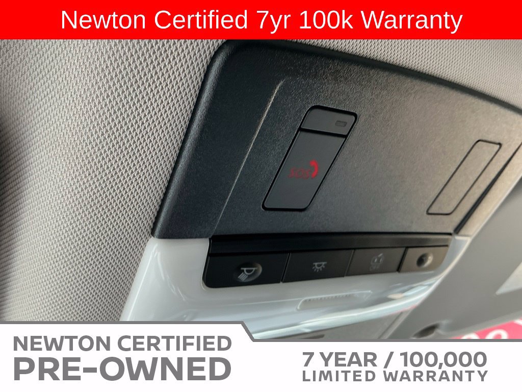 Used 2026 Nissan Rogue SV w/ Cold Weather Package FWD image 31