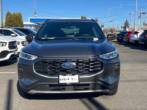 Used 2025 Ford Escape ST-Line image 5