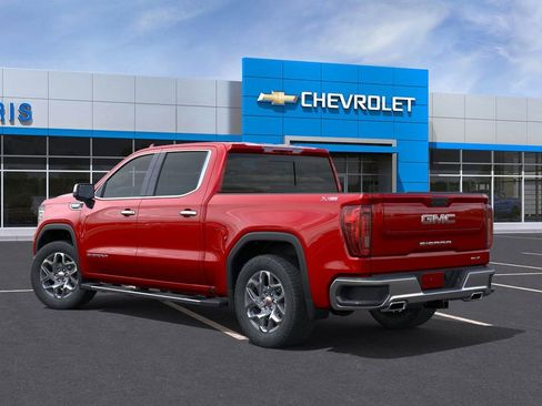 New 2026 GMC Sierra 1500 SLT image 3