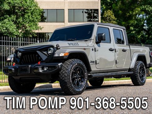Used 2021 Jeep Gladiator Sport AWD/4WD image 1