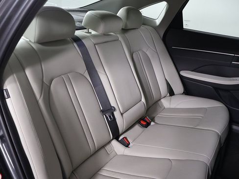 Certified 2023 Hyundai Sonata Limited w/ Cargo Package image 36