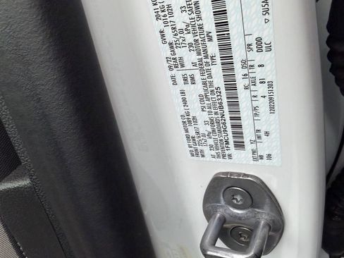 Used 2022 Ford Escape SE image 22