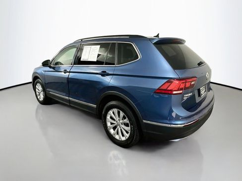Used 2018 Volkswagen Tiguan SE FWD image 5