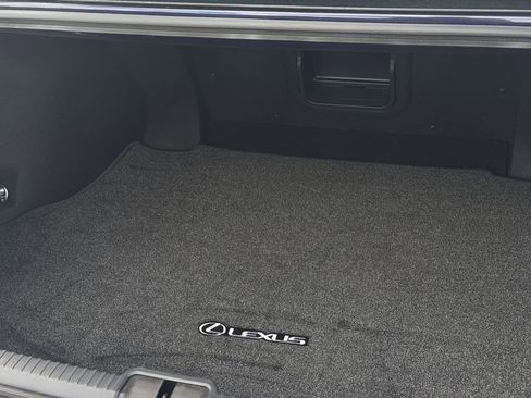 Used 2025 Lexus ES 350 w/ Premium Package FWD image 31