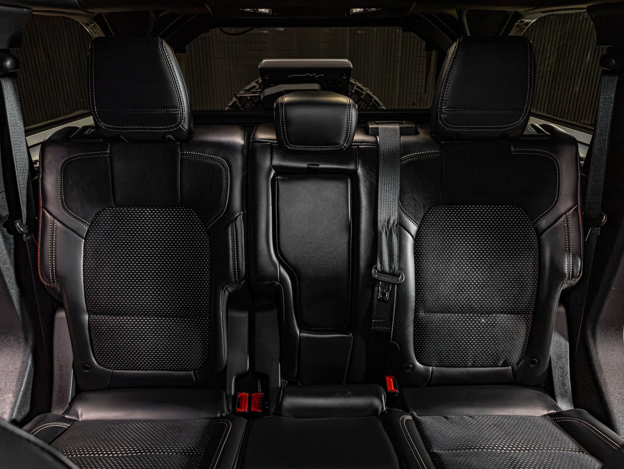 Used 2025 Ford Bronco Raptor w/ Interior Carbon Fiber Pack AWD/4WD image 23