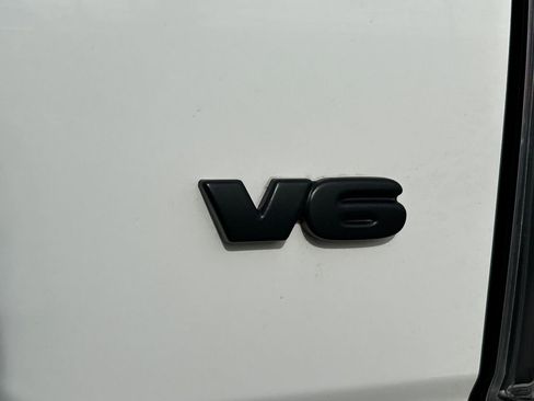 Used 2023 Toyota Tacoma TRD Sport w/ Technology Package image 30