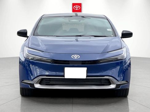 New 2026 Toyota Prius Limited FWD image 7