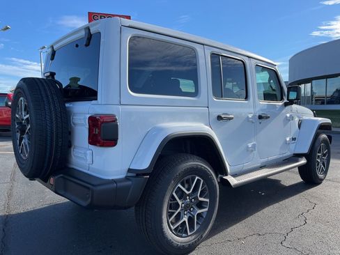 New 2026 Jeep Wrangler Sahara image 45