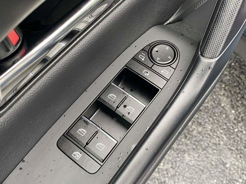 Used 2024 MAZDA CX-50 AWD 2.5 S w/ Premium Plus Pkg image 17