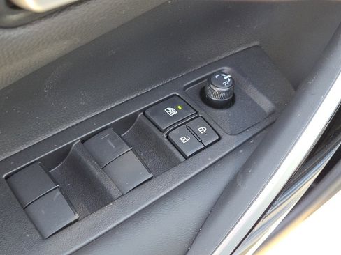 New 2026 Toyota Corolla XLE image 28